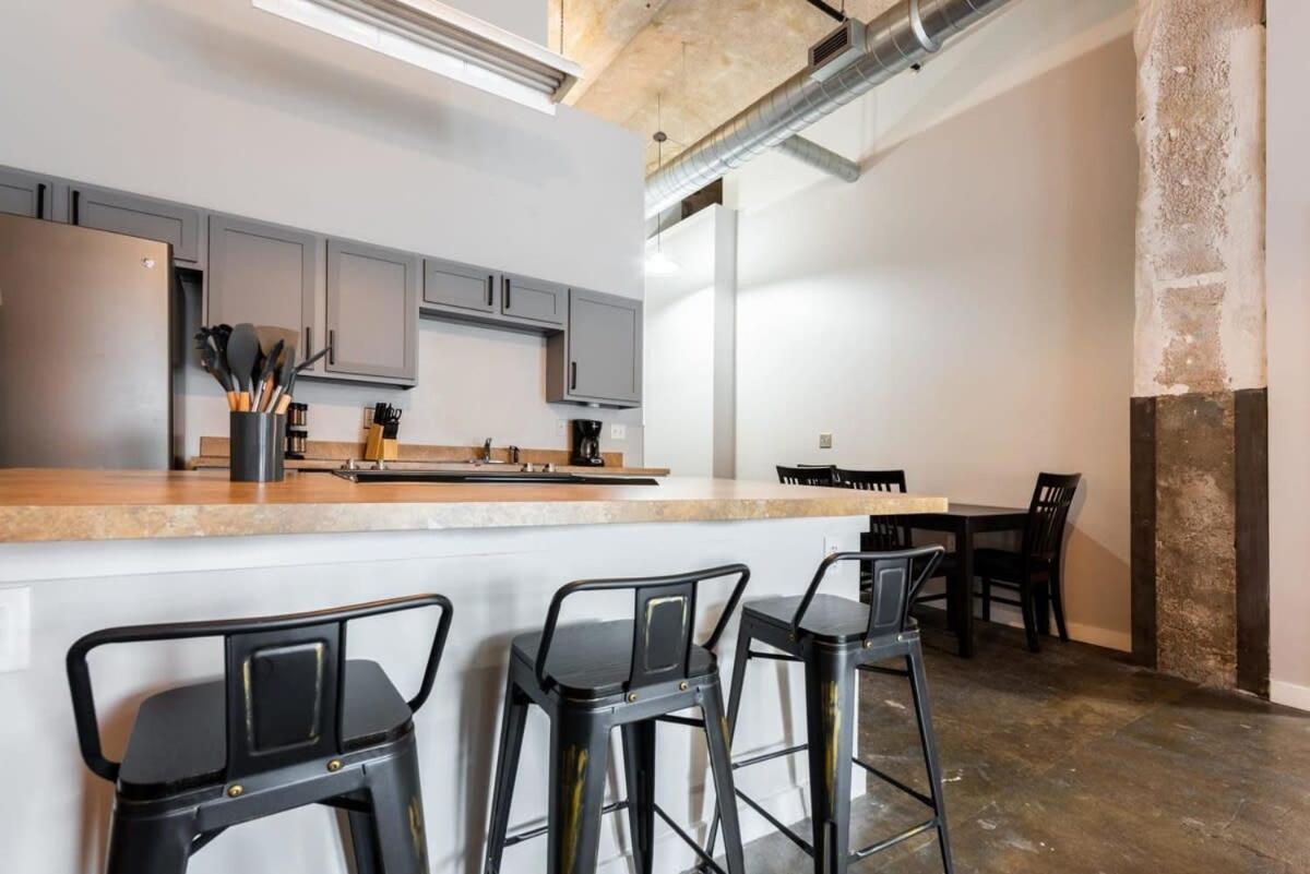 3Br Luxury Historic Loft With Gym By Envitae Kansas City Exteriör bild